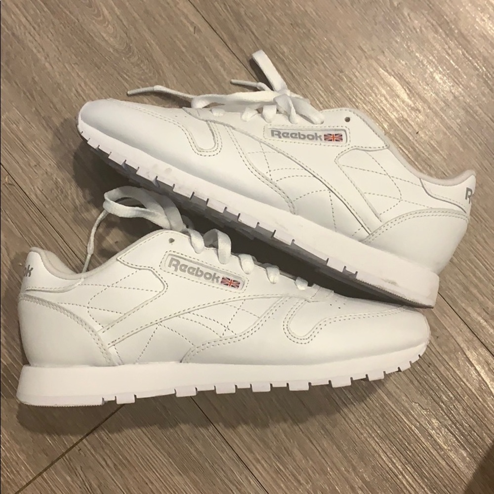 Reebok original classics size 7